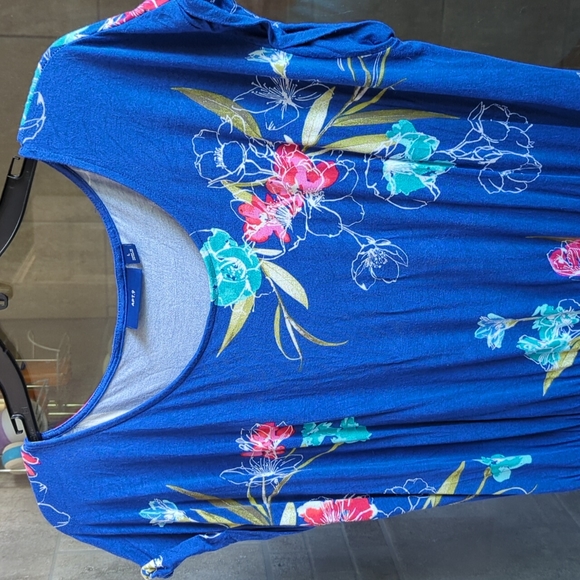 DONATING 1/20/25 Apt. 9 Blue Floral Elastic Waist Dress - Picture 4 of 8